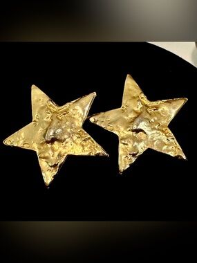 Erwin Pearl P.E.P. Mod Clip-on Star Earrings Molten Gold Tone (1.75”)